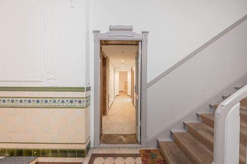 Eingang - Zuhause im Prenzlauer Berg - freie 5-Zimmerwohnung im Erdgeschoss