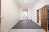 Zimmer vorne 1 (2) - Etagenwohnung mit 144,10 m&sup2; in Berlin zum Kaufen