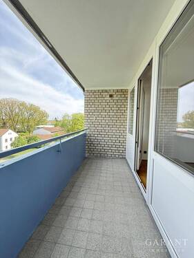 Loggia - 2 Zimmer Etagenwohnung zum Kaufen in Neu-Ulm