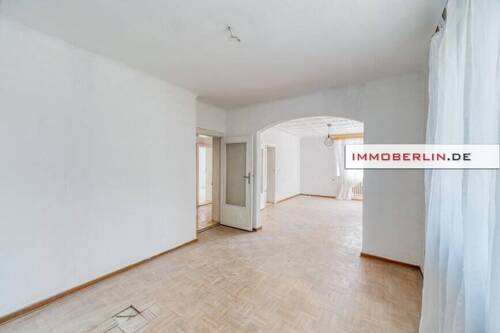 1 - 5 Zimmer Einfamilienhaus in Berlin