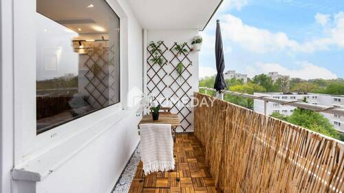 Loggia 1 - 