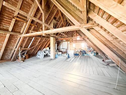 Unausgebautes Dachgeschoss - 