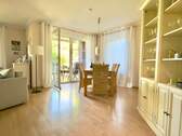 Esszimmer mit Zugang zur Terrasse - 