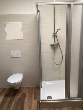 Badezimmer - Etagenwohnung mit 56,00 m² in Bad Tennstedt zur Miete