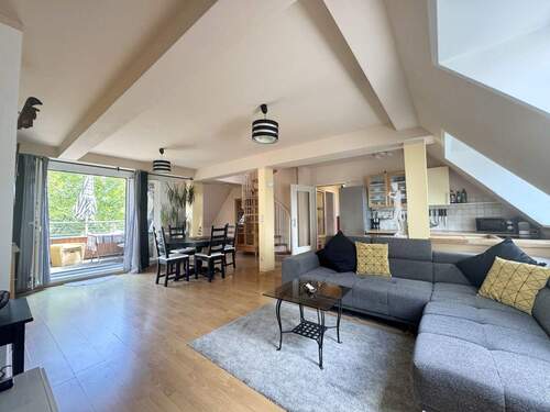 Bild 1 - Berlin Wedding: Maisonette-Wohnung zwischen Brüsseler Kiez und dem Virchow Klinikum