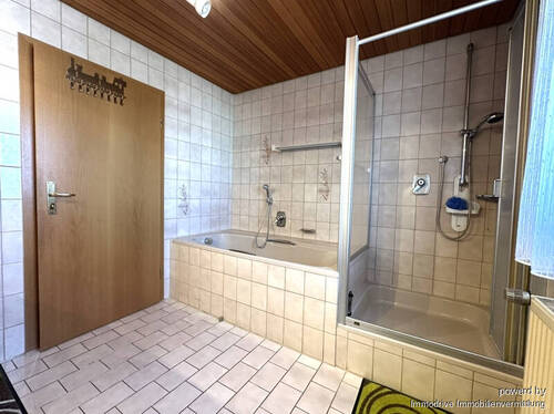 Badezimmer OG 2 schnitt - 