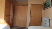Gästezimmer mit Schränken - 