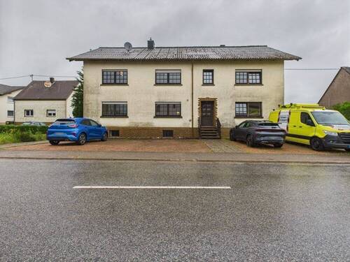 Straßenansicht - 9 Zimmer Einfamilienhaus zum Kaufen in Nohfelden / Mosberg-Richweiler
