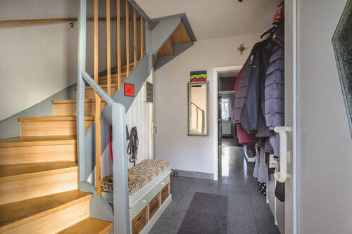 Flur EG - 5 Zimmer Einfamilienhaus in Stolberg (Rheinland)