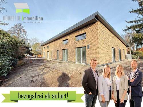 Außenansicht - Erstbezug in Augustfehn ll! Ebenerdige Doppelhaushälfte mit moderner Ausstattung.