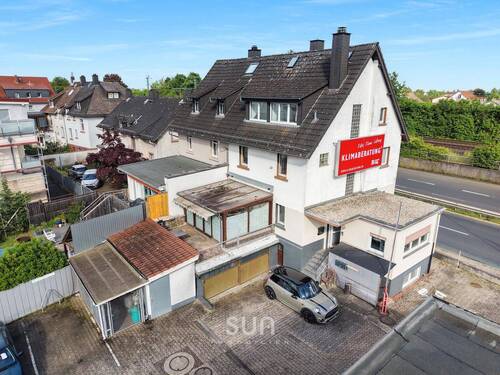 LUFTANSICHT - FAKTOR 15 IN OBERURSEL: Ihr neues Mehrfamilienhaus in Bestlage mit hohem Potential