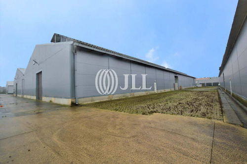 Außenansicht - JLL - Grenznahe Lagerhalle zu den Niederlanden und Belgien - Ankauf über JLL