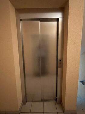 Aufzug - 