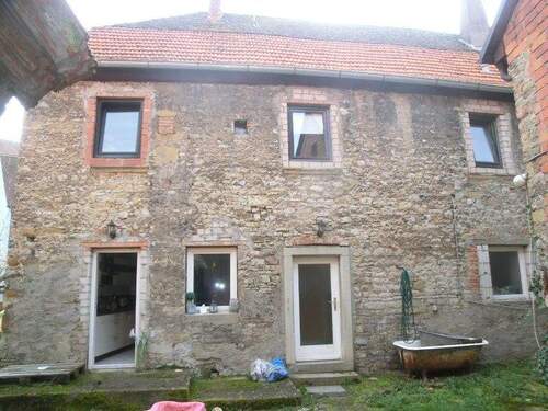 Ansicht vom Hof aus - 5 Zimmer Bauernhaus, Landhaus zum Kaufen in Dettelbach