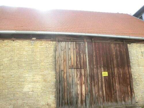 Scheune von hinten, Kfz.-Stellplatz - 