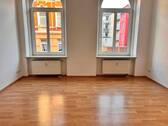 Wohnzimmer - 3 Zimmer Etagenwohnung in Plauen