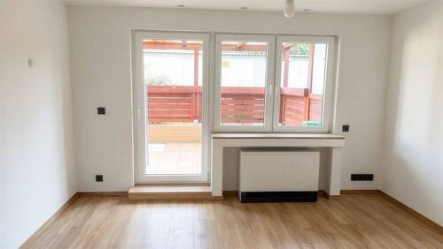 Wohnzimmer EG (KI-bearbeitet) - 7 Zimmer Mehrfamilienhaus, Wohnhaus zum Kaufen in Mülheim an der Ruhr
