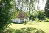 Garten Blick Richtung Haus - 3 Zimmer Doppelhaushälfte zum Kaufen in Marlow / Schulenberg
