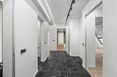 Flur und Eingangsbereich - 4 Zimmer Etagenwohnung zum Kaufen in Berlin