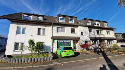 Straßenansicht - Mehrfamilienhaus, Wohnhaus mit 1.017,90 m² in Oberhausen zum Kaufen