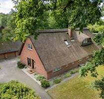 Reetgedecktes Einfamilienhaus mit viel Platz und Historie - Worpswede