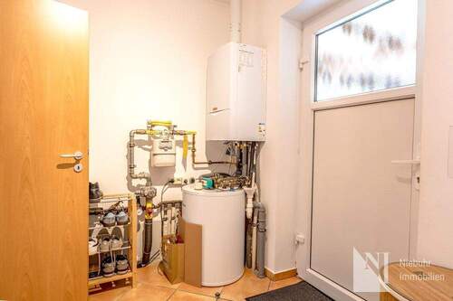 HWR mit Heizungsanlage - 