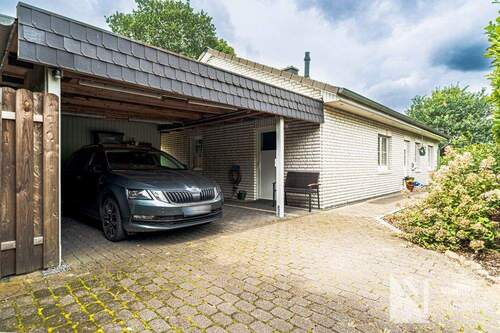 Doppelcarport m. Abstellraum/ Werkstatt - 4 Zimmer Einfamilienhaus in Bardowick