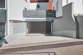 Tiefgaragenzufahrt - 