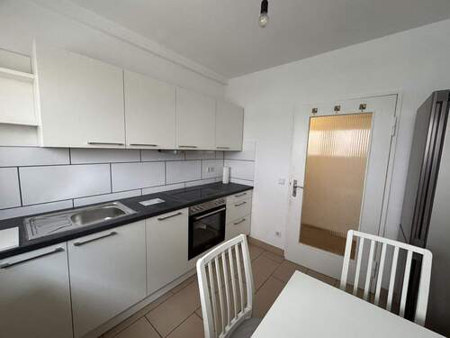 Küche - Schöne möblierte 2 ZKB Whg. (2er WG). Zentral in MA-Quadraten. Neue Einbauküche.