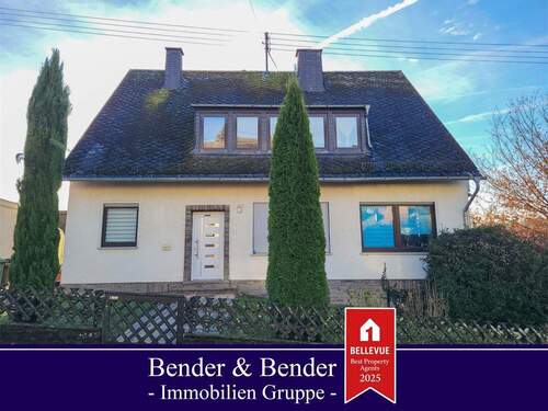 Straßenansicht - Ein-bis Zweifamilienhaus in der Augst zwischen Koblenz und Montabaur mit unverbaubarer Fernsicht!