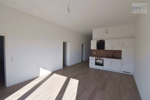 Wohnbereich und Küche - 