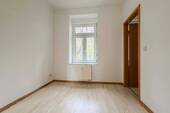 Wohnung EG li SZ - 