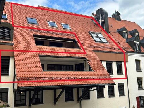 Ansicht Innenhof - Großzügige Maisonettewohnung mit viel Potenzial