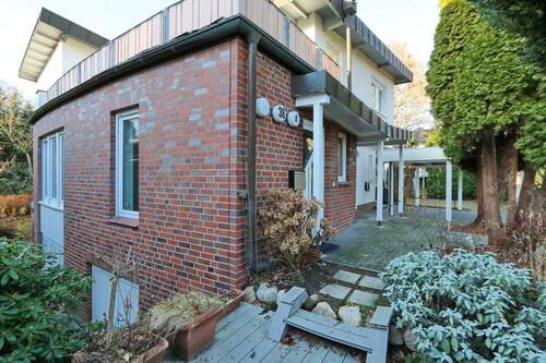 Eingang und Terrasse Einliegerwohnung - 