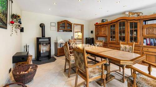 Haus 2 EG Wohnzimmer 2 - 1 Zimmer Mehrfamilienhaus, Wohnhaus in Salzhemmendorf