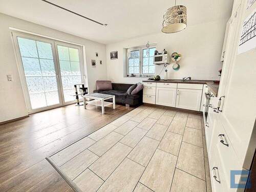 Wohnküche - 6 Zimmer Mehrfamilienhaus, Wohnhaus in Krummwisch