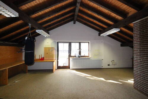 Dachgeschoß ausgebaut - 