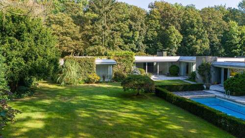 Außen - 1 Zimmer Bungalow in Köln / Hahnwald