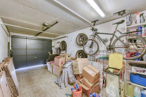 Garage - Doppelhaushälfte mit 128,30 m² in Stuttgart zum Kaufen