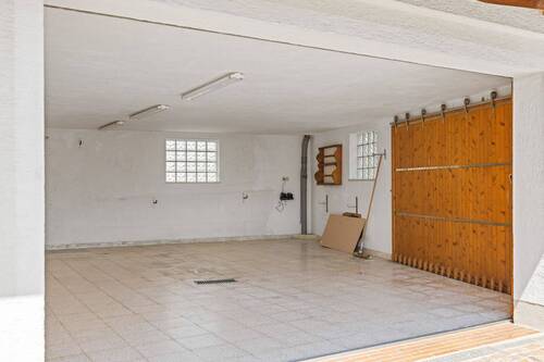 Garage rechts im Detail - 