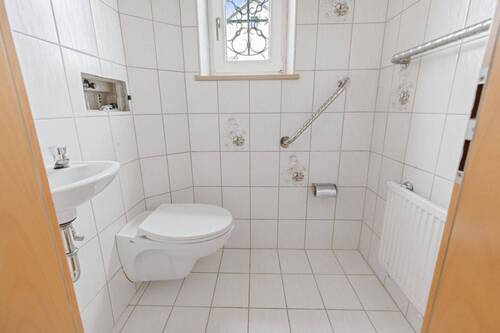 Gäste-WC EG - 
