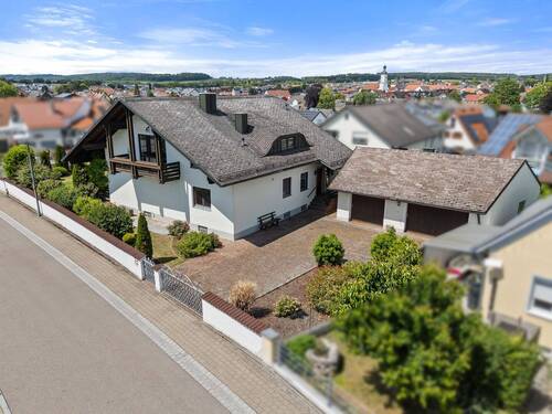 Außenansicht Südost - 7 Zimmer Einfamilienhaus zum Kaufen in Wettstetten