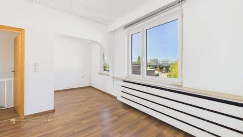 Wohnzimmer im OG - 