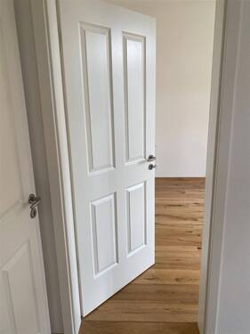 tolle Innentüren - 2 Zimmer Etagenwohnung zur Miete in Wurzen