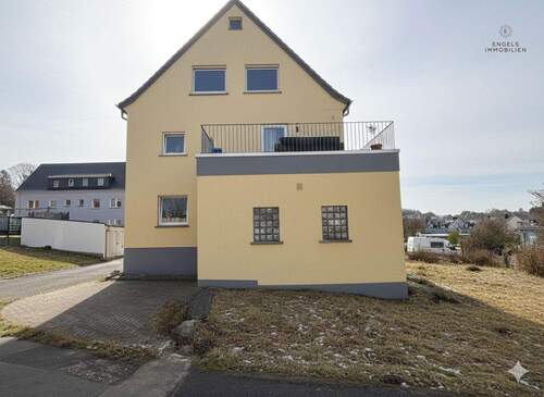 Seitenansicht - 1 Zimmer Mehrfamilienhaus, Wohnhaus zum Kaufen in Höhr-Grenzhausen