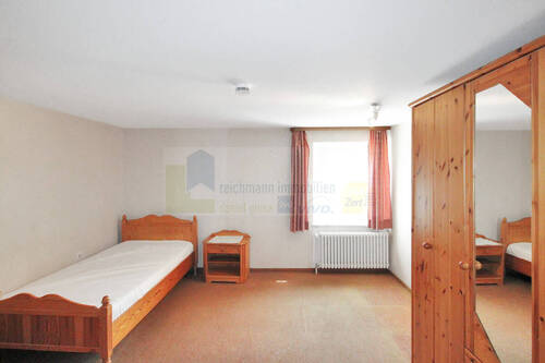 OG - Schlafen / Zimmer III - 