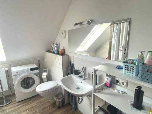 Bad - 2 Zimmer Etagenwohnung in Stade