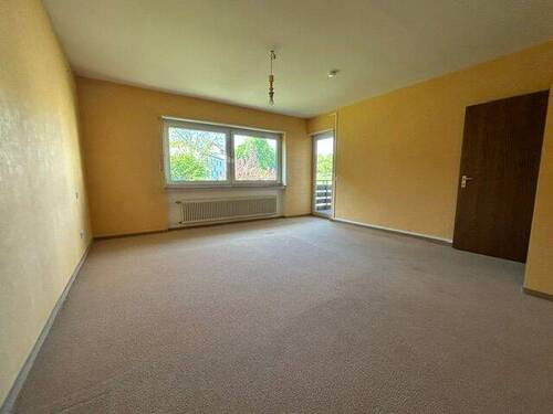 Zimmer3 DG mit Balkonzugang - 