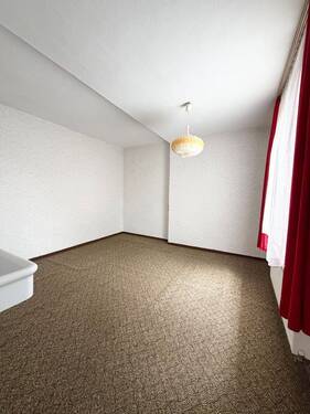 1. OG Schlafzimmer - 