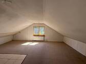 Zimmer im OG - 